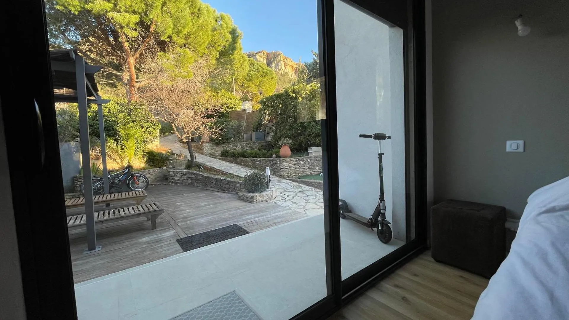 Sunset Villa Cassis 0*,